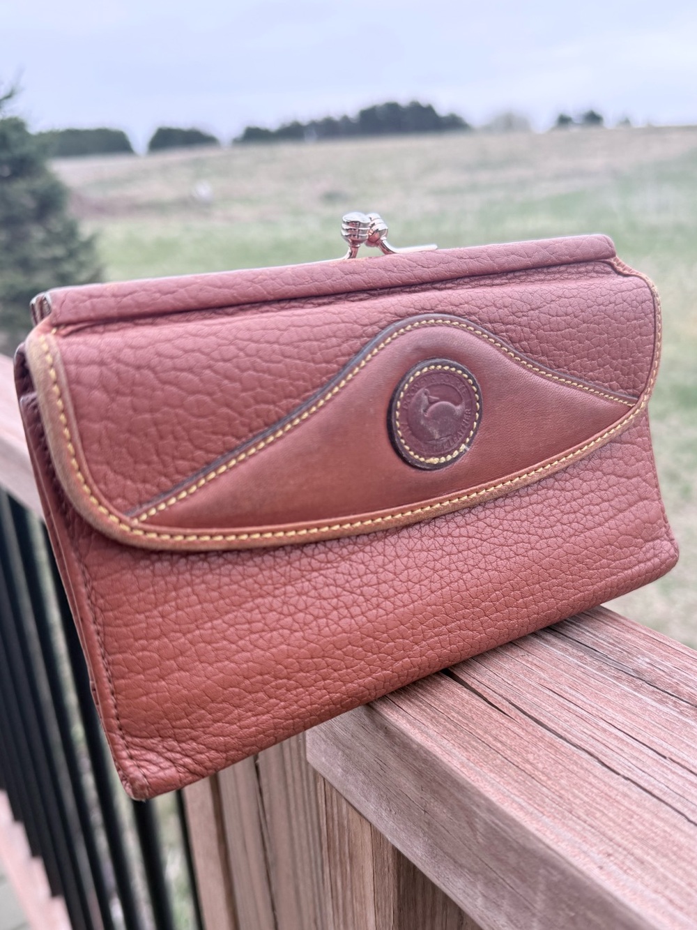 Vintage 90s Dooney & Bourke Leather Clutch Kiss Lock Checkbook Wallet